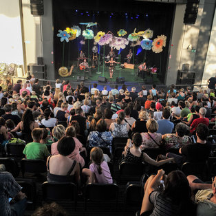 In 2014, the LGM s outdoor auditorium was opened, offering the city a new summer venue. 