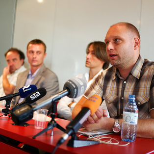 Kurent - novinarska konferenca <em>Foto: Boštjan Lah</em>