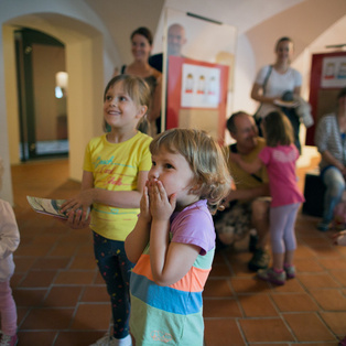 Poletje - interaktivna predstava za najmlajše <em>Foto: Boštjan Lah</em>