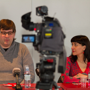 Rdeča kapica - novinarska konferenca <em>Foto: Boštjan Lah</em>