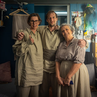 Opening night Shine, Shine, Sunshine <em>Photo: Boštjan Lah</em>
