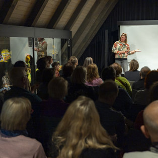 Midva, lutkarja <em>Foto: Boštjan Lah</em>