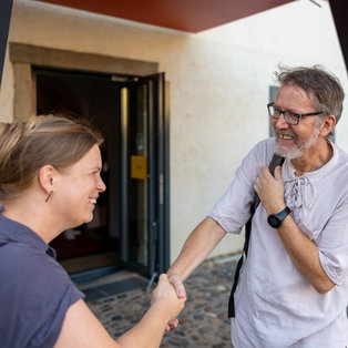 Premiera predstave Lutkovni zajec in samostanska miš