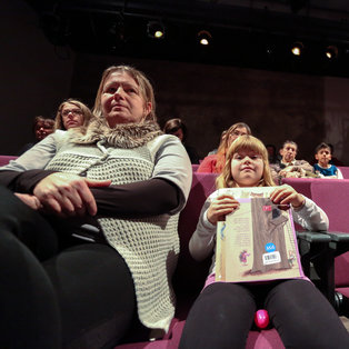 Conversation about performance How Porcupines Ripen <em>Photo: Boštjan Lah</em>