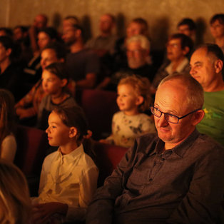 Kako zorijo ježevci - premiera <em>Foto: Boštjan Lah</em>