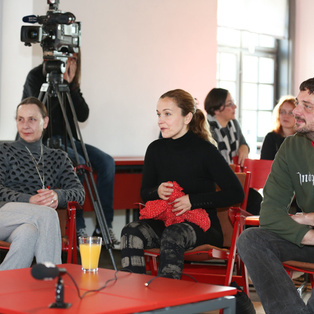 Alica v Čudežni deželi - novinarska konferenca <em>Foto: Boštjan Lah</em>