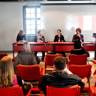 Jakob in mesto - novinarska konferenca <em>Foto: Boštjan Lah</em>