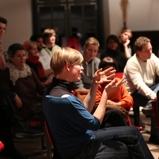 Conversation after the performance - Weekend of the awarded performances <em>Photo: Boštjan Lah</em>