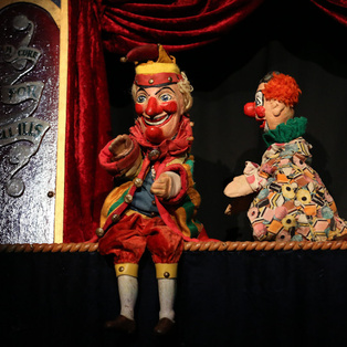 Summer Puppet pier 2012 <em>Photo: Boštjan Lah</em>