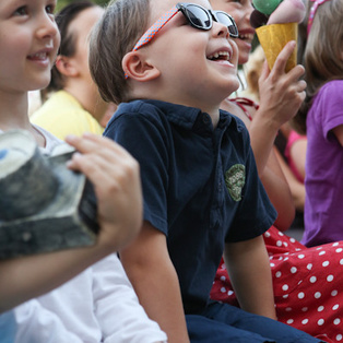 Summer Puppet pier 2012 <em>Photo: Boštjan Lah</em>