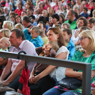 Summer Puppet Pier 2014 <em>Photo: Boštjan Lah</em>