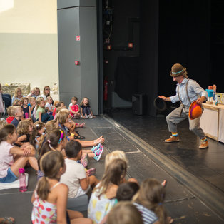 Summer Puppet Pier 2017 <em>Photo: Boštjan Lah</em>