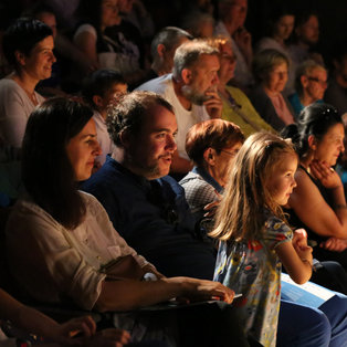 Polž na potepu na kitovem repu - premiera <em>Foto: Boštjan Lah</em>