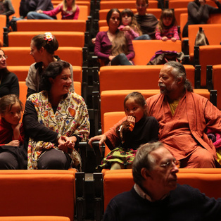 Workshop on Traditional Bumraku Puppets <em>Photo: Boštjan Lah</em>