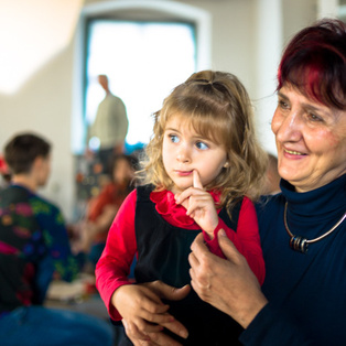 Shadow Puppet Theatre - Puppet Workshop for children <em>Photo: Boštjan Lah</em>