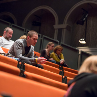 Expert Discussion after the Show The Fairy who Sees in the Dark <em>Photo: Boštjan Lah</em>