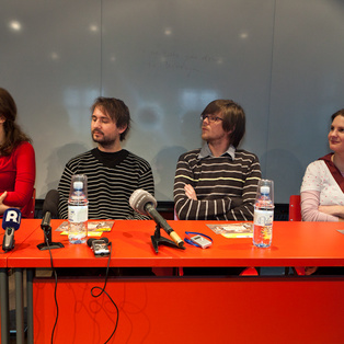 ?why - press conference <em>Photo: Boštjan Lah</em>