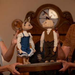 A Puppet Rabbit and a Convent Mouse <em>Photo: Boštjan Lah</em>