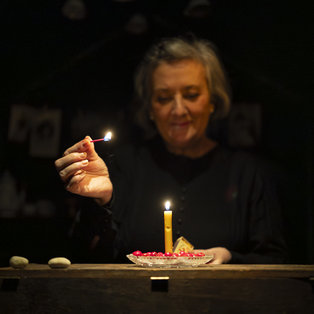 The Chest of Blue Poppies  <em>Photo: Boštjan Lah</em>