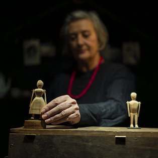 The Chest of Blue Poppies  <em>Photo: Boštjan Lah</em>