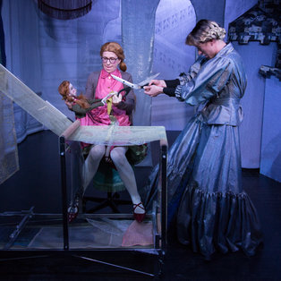 The Seamstress and the Scissors   <em>Photo: Boštjan Lah</em>