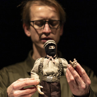 Zgodba o barvah LGM2 <em>Foto: Boštjan Lah</em>