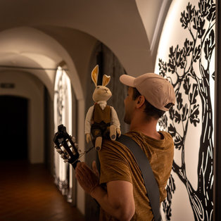 A Puppet Rabbit and a Convent Mouse <em>Photo: Boštjan Lah</em>