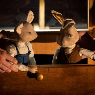 A Puppet Rabbit and a Convent Mouse <em>Photo: Boštjan Lah</em>
